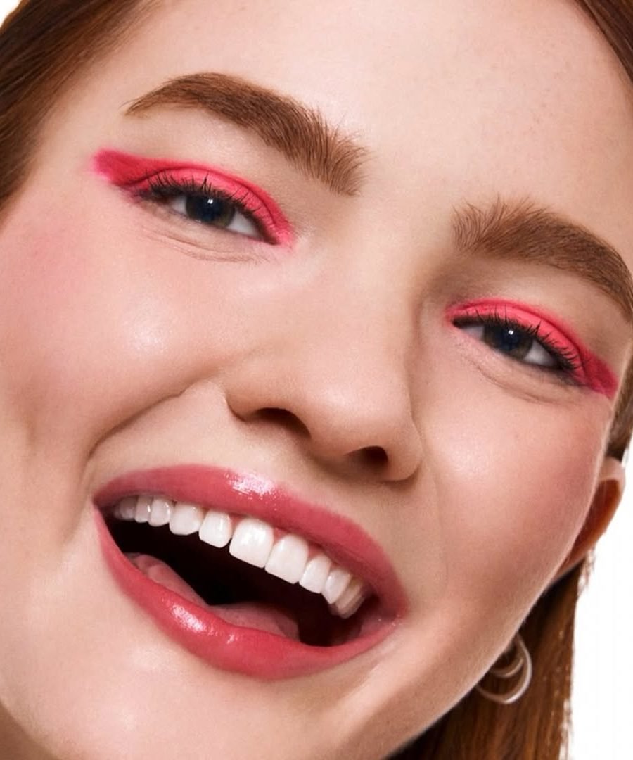 Editorial Looks